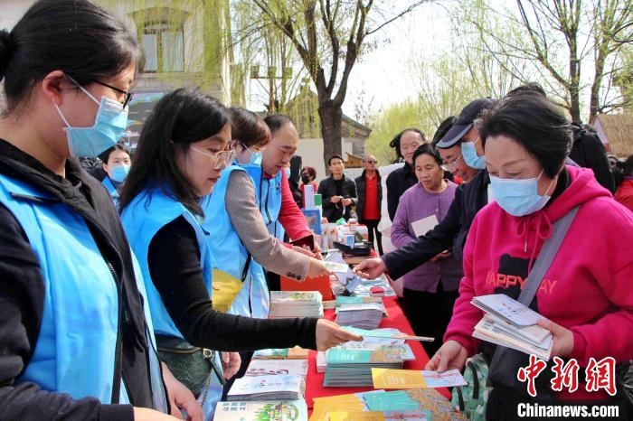資料圖：山東省文旅廳組織文旅企業(yè)舉行文旅服務(wù)群眾相關(guān)活動?！≮w曉 攝