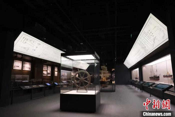 中國(guó)船政文化博物館新的展廳，陳設(shè)空間更大，展陳更科學(xué)。　陳曉靜 攝