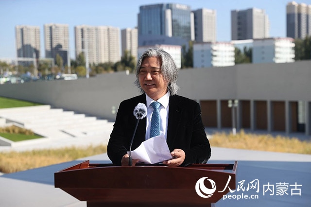 全國政協(xié)副秘書長、民盟中央專職副主席、中國美術(shù)館館長、中國城市雕塑家協(xié)會主席吳為山開幕致辭。王劭凱攝