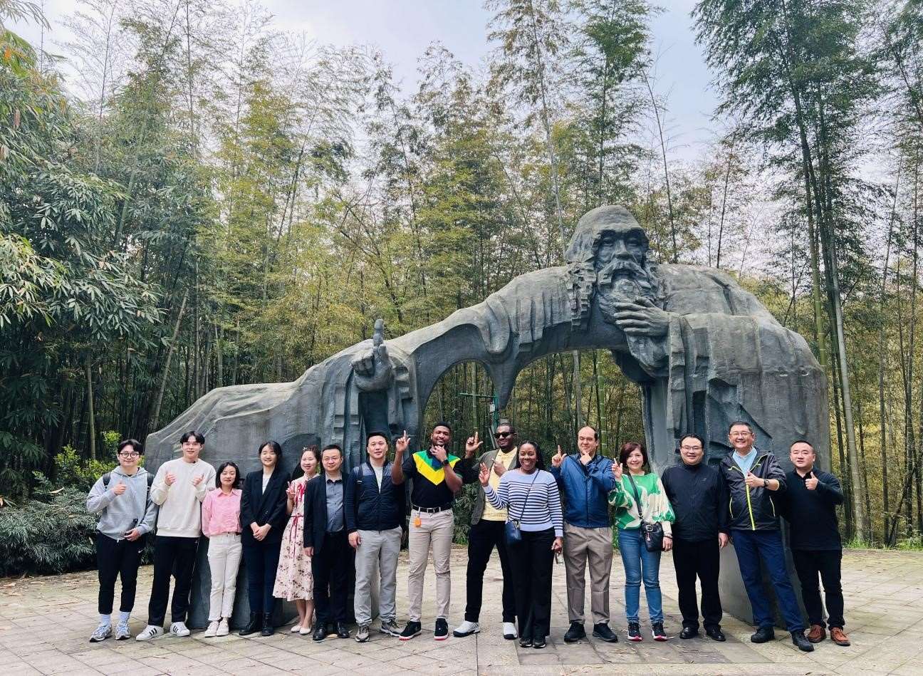 Guizhou Echo | 這一波，貴州又圈“國際粉”了