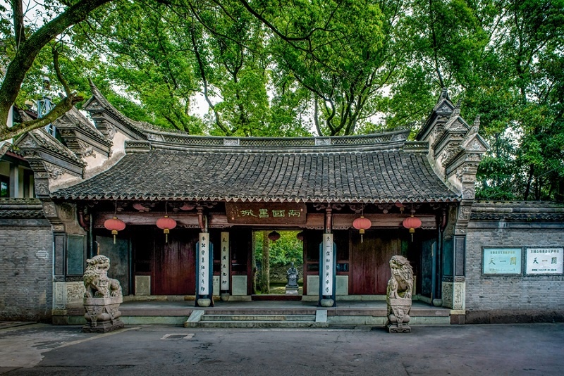 天一閣正門(mén)。 天一閣博物院供圖