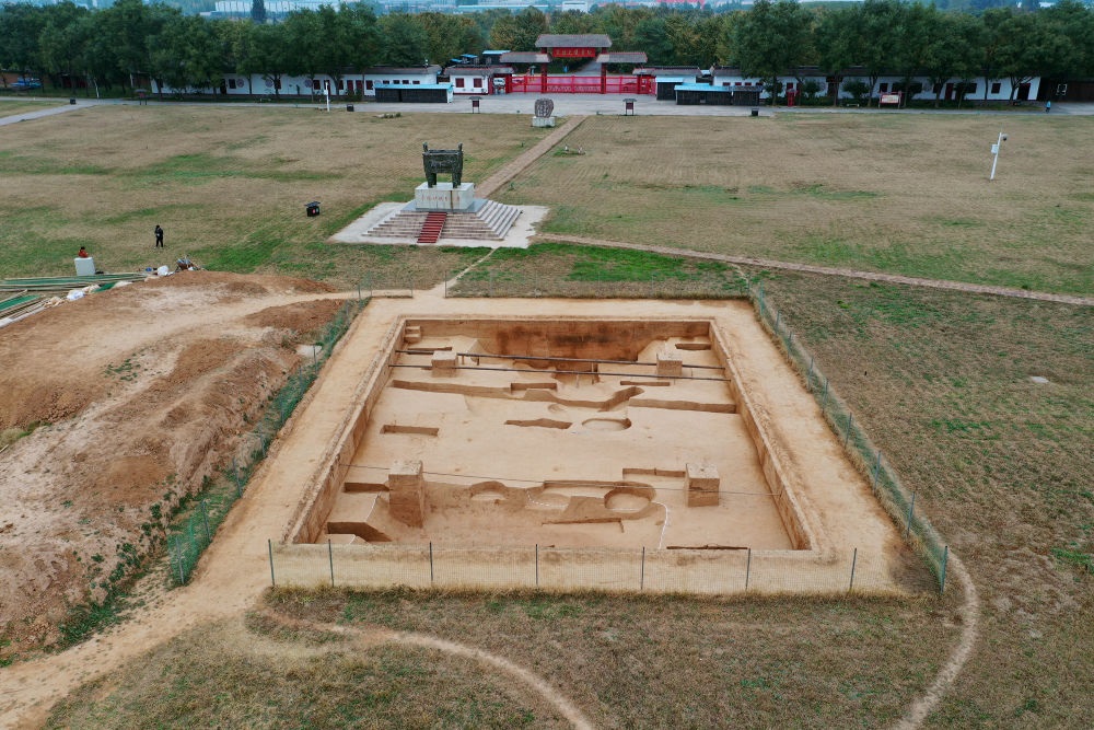 2022年河南安陽市殷墟商王陵區(qū)第三地點(diǎn)發(fā)掘現(xiàn)場（資料照片）。新華社發(fā)
