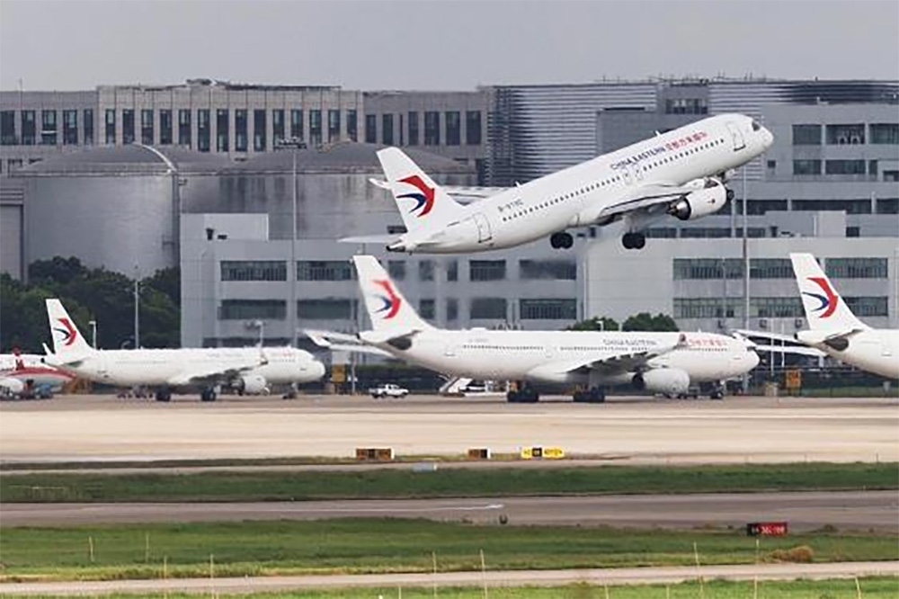 2023年8月2日，東航第二架國產(chǎn)C919大型客機執(zhí)飛滬蓉空中快線。
