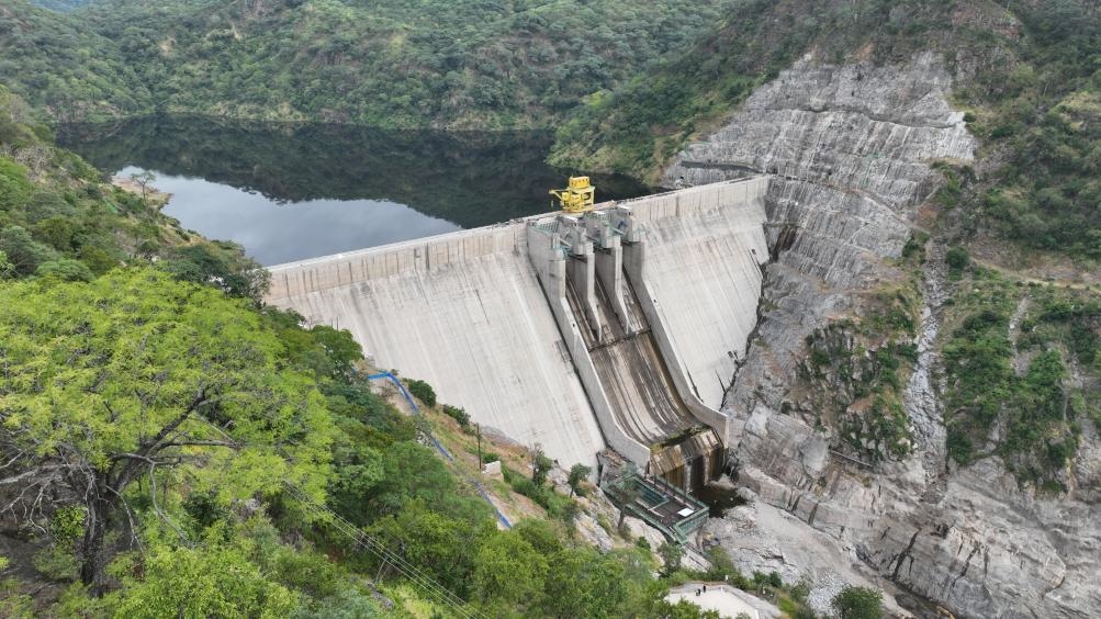 3月23日，航拍的下凱富峽水電站大壩。