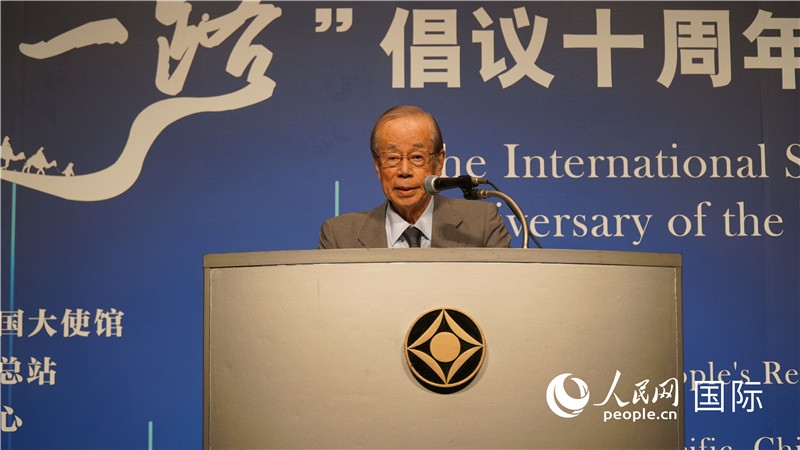 日本前首相福田康夫致辭。人民網(wǎng) 蔣曉辰攝