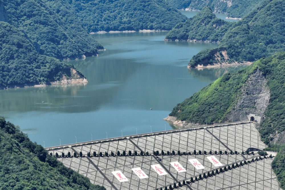 這是黑河金盆水庫（2023年7月16日攝，無人機(jī)照片）。新華社記者 邵瑞 攝