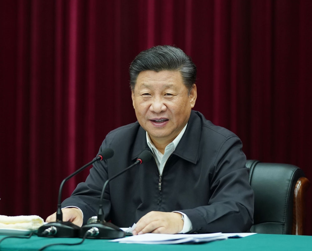 2019年9月18日上午，中共中央總書記、國家主席、中央軍委主席習(xí)近平在鄭州主持召開黃河流域生態(tài)保護(hù)和高質(zhì)量發(fā)展座談會并發(fā)表重要講話。新華社記者 謝環(huán)馳 攝