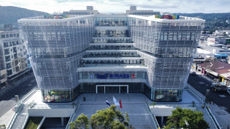 圖為中國援建薩爾瓦多國家圖書館實景。 圖片由中國援薩爾瓦多國家圖書館項目施工技術(shù)組提供