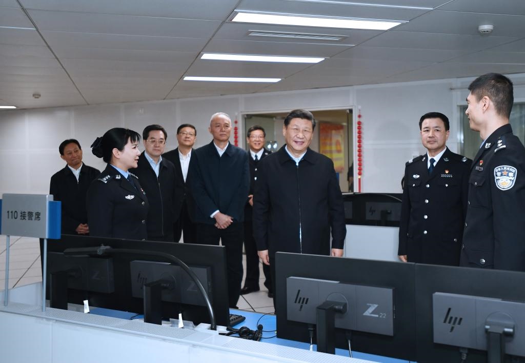 2019年2月1日上午，習(xí)近平總書記在北京市公安局看望慰問公安民警，并向全國廣大公安民警拜年。新華社記者 謝環(huán)馳 攝