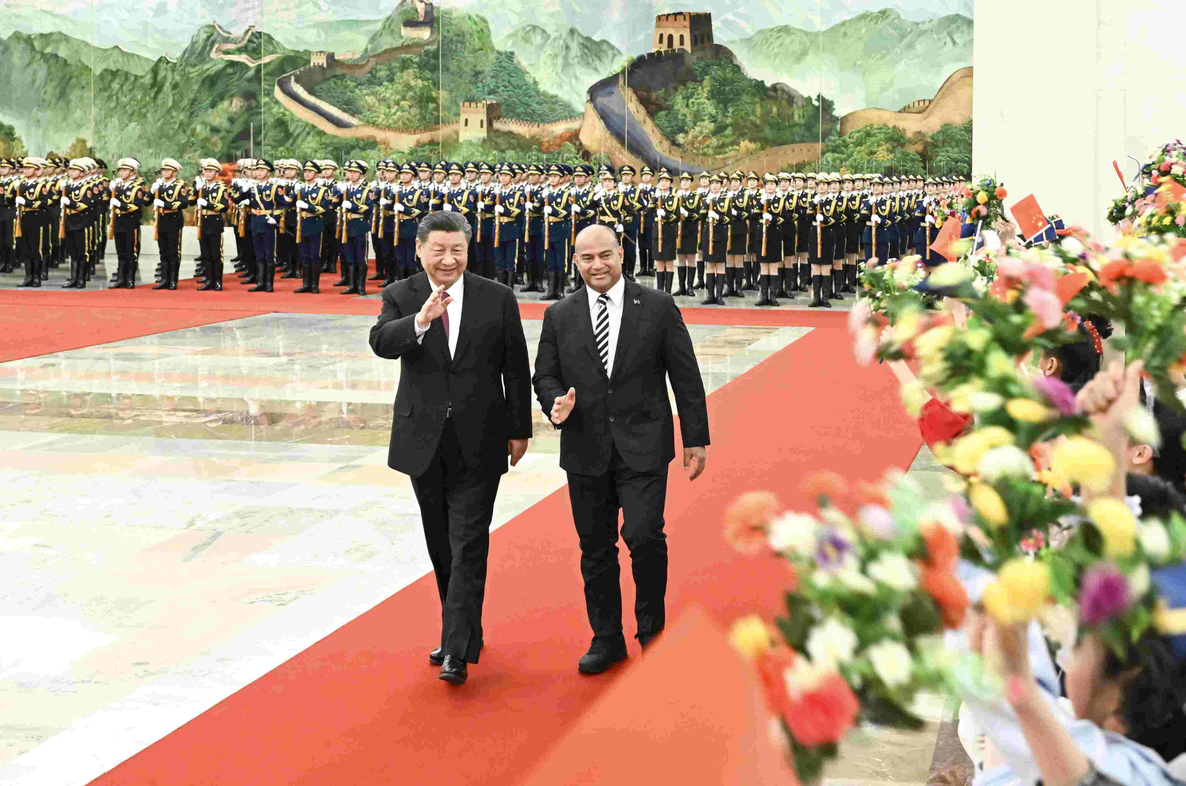 2024年3月25日，習(xí)近平主席在人民大會堂北大廳為瑙魯總統(tǒng)阿迪昂舉行歡迎儀式。