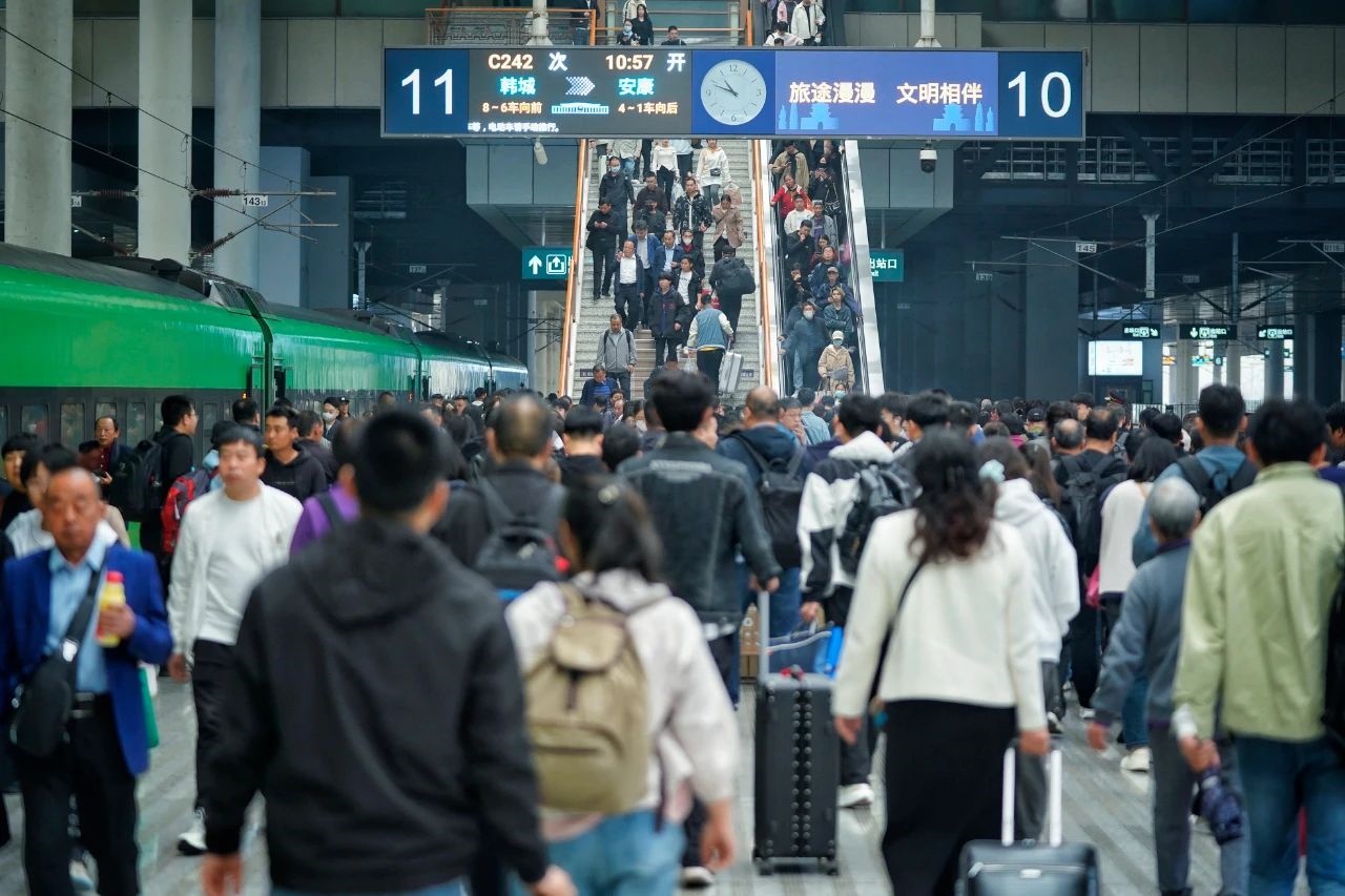 鐵路“五一”小長假運輸今日啟動。國鐵集團供圖
