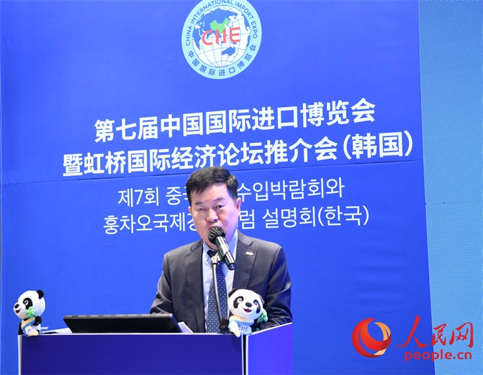 韓國貿易協(xié)會專務理事金高鉉發(fā)言。 人民網(wǎng) 程安康攝