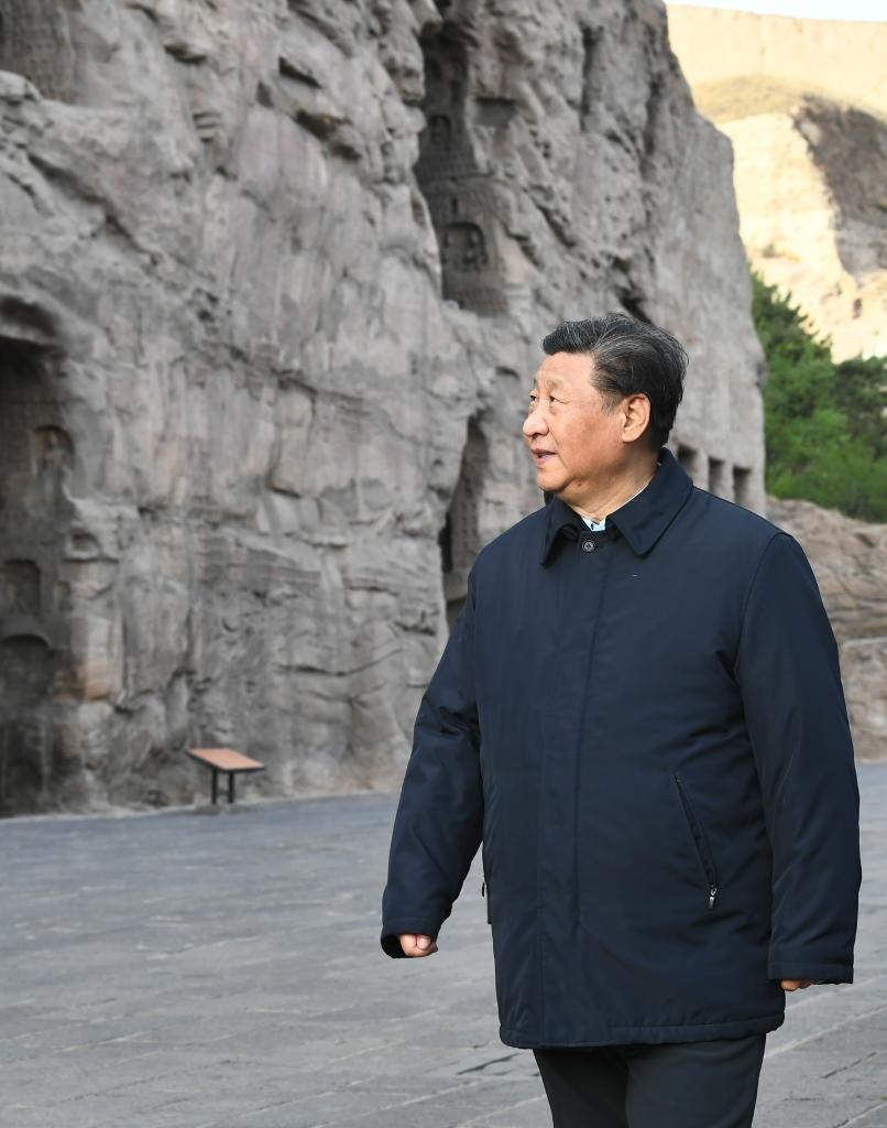2020年5月11日，習(xí)近平總書記在山西云岡石窟實地了解歷史文化遺產(chǎn)保護情況。新華社記者 謝環(huán)馳 攝