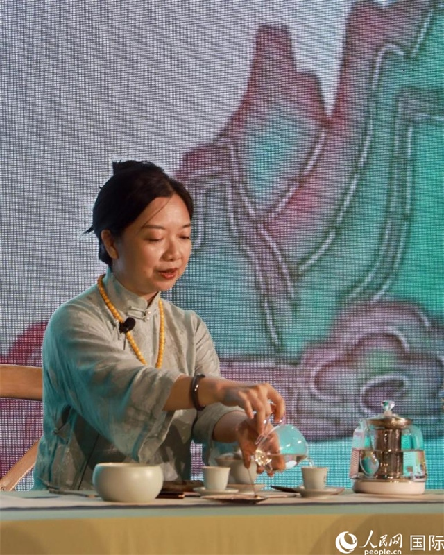 茶藝展示。人民網(wǎng)記者 管克江攝
