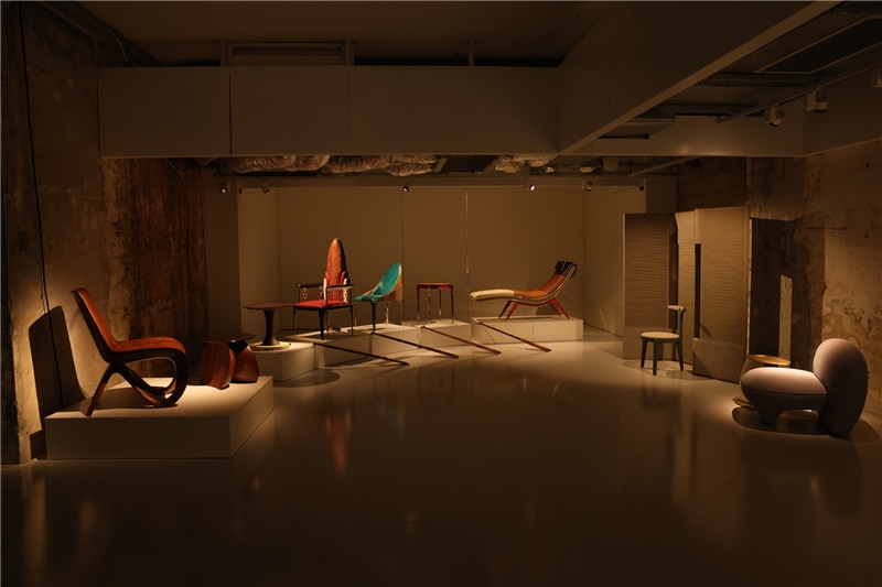 《新生萬物-中國非遺與當(dāng)代設(shè)計(jì)展》展廳。陽光媒體集團(tuán)供圖