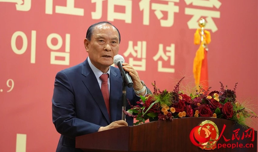 金漢圭在招待會上致辭。人民網(wǎng) 李帆攝