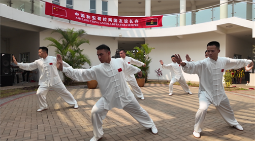 武術表演《武風琳瑯》。內(nèi)圖大學孔子學院供圖