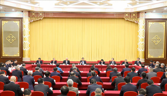 2024年3月6日，中共中央總書記、國家主席、中央軍委主席習(xí)近平看望參加全國政協(xié)十四屆二次會議的民革、科技界、環(huán)境資源界委員，并參加聯(lián)組會，聽取意見和建議。新華社記者 黃敬文 攝