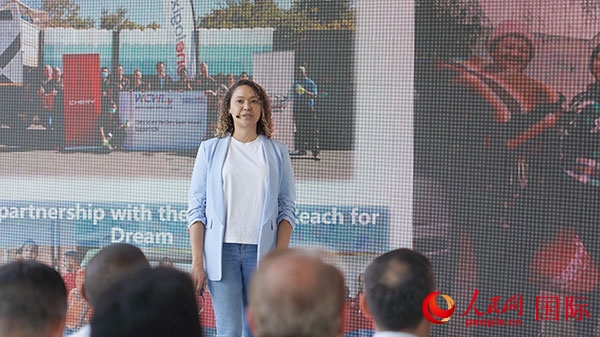 奇瑞南非公司全國市場經(jīng)理維倫·彼得森發(fā)言。人民網(wǎng) 張茜攝