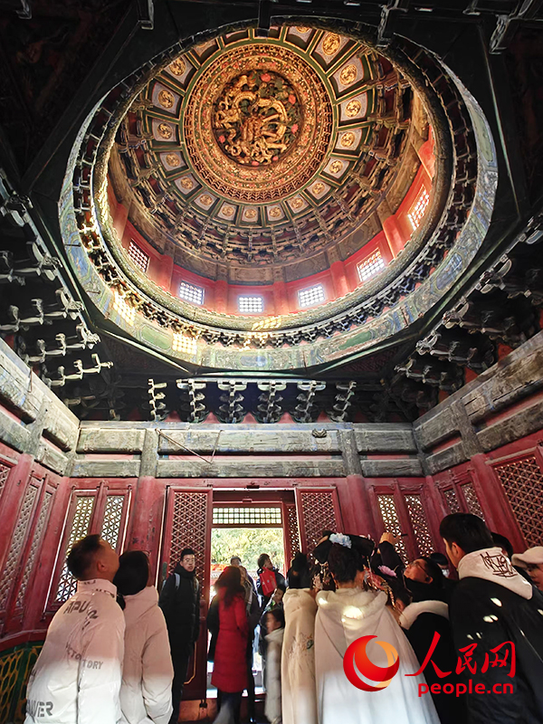 2025年1月，游客正在故宮博物院參觀。人民網(wǎng)記者 韋衍行攝