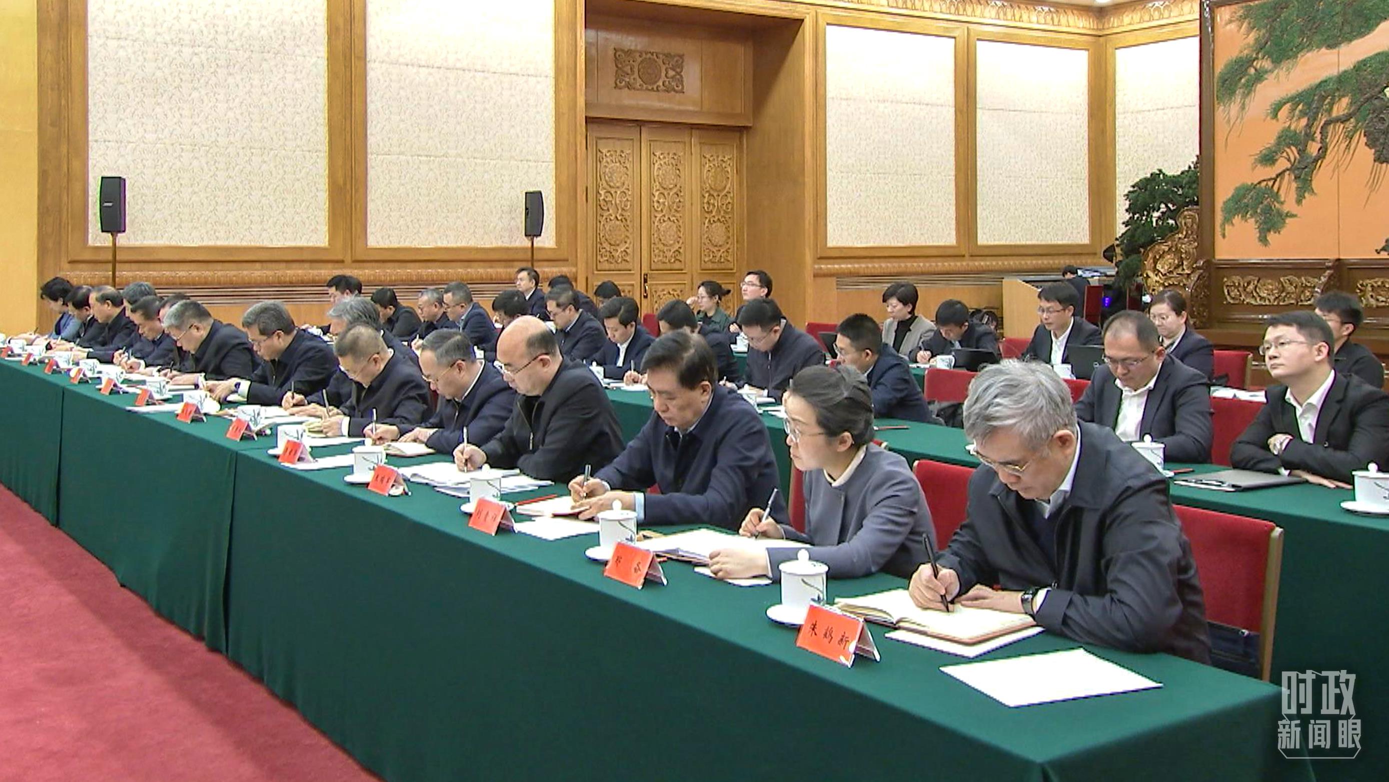 △2月17日，民營企業(yè)座談會現(xiàn)場。