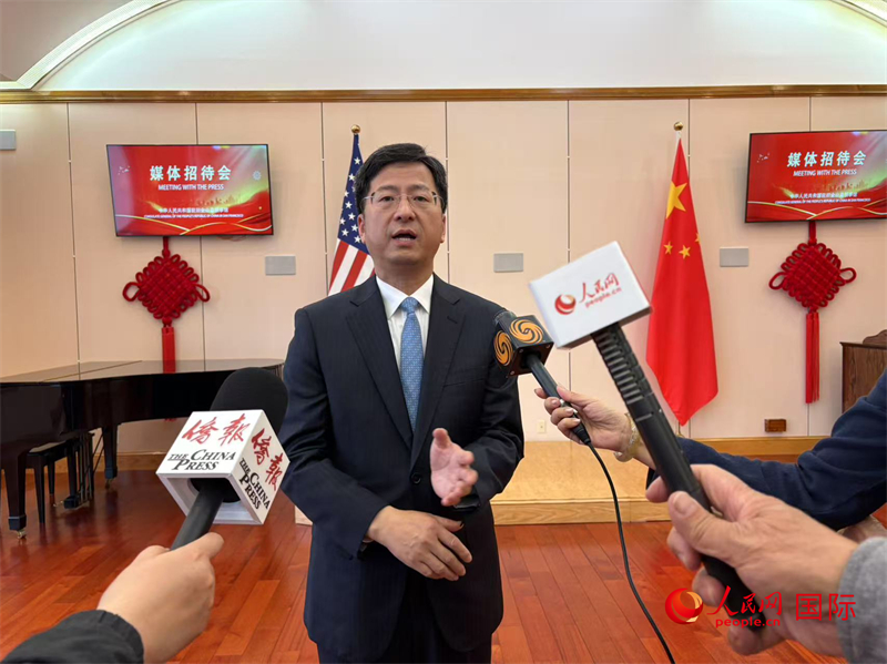 張建敏接受人民網(wǎng)等媒體記者采訪。人民網(wǎng) 鄧圩攝