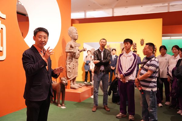 清華附中永豐學(xué)校家校共育活動(dòng)舉行。校方供圖