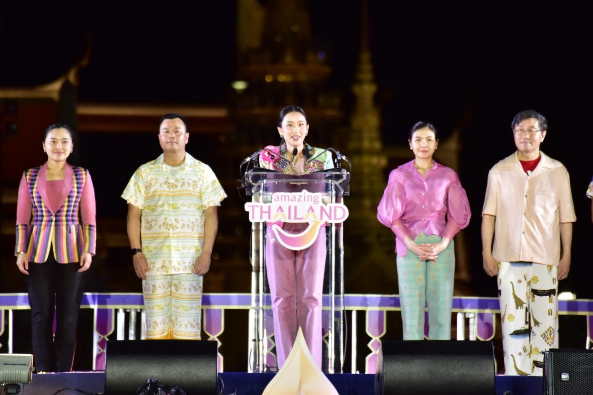 泰國總理佩通坦·欽那瓦宣布泰國潑水節(jié)慶?；顒?dòng)正式啟動(dòng)。泰國國家旅游局供圖