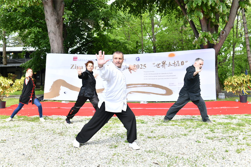 活動(dòng)現(xiàn)場(chǎng)。傅永山攝影。