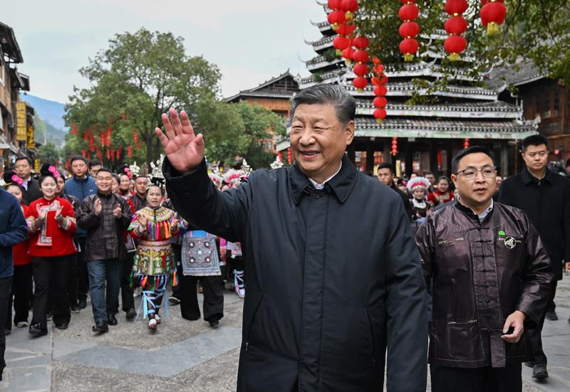△2025年3月17日，習近平總書記在貴州黎平縣肇興侗寨考察。